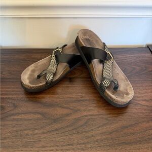 Mephisto Helen sandals